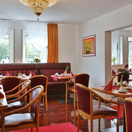 Neckarlux 3*