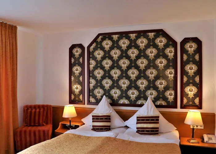 Neckarlux Hotel 3*