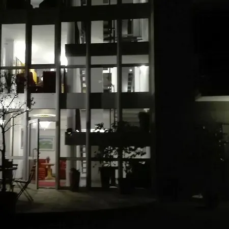 Hotel Neckarlux 3*