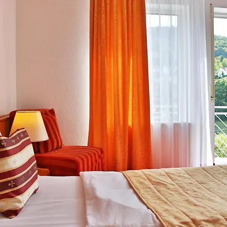 Neckarlux 3*