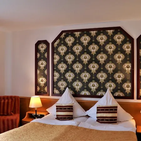 Neckarlux Hotel 3*