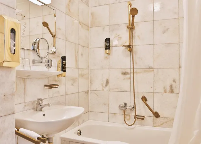 奈克卡尔拉科斯酒店